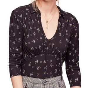 Free People Soraya Printed
Keyhole Neck Cutout Boho Top